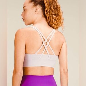 LILULEMON Energy Longline Bra Medium Support B-D Cup Women’s Size 10 Light Pink